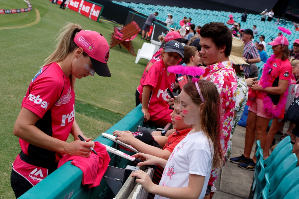 Notes From A Day At The Women’s Big Bash League (WBBL)